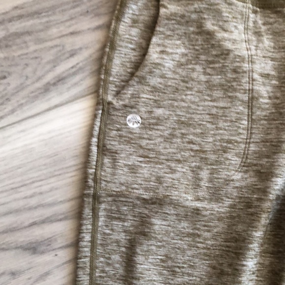 Senita Lounge Set - Picture 7 of 11